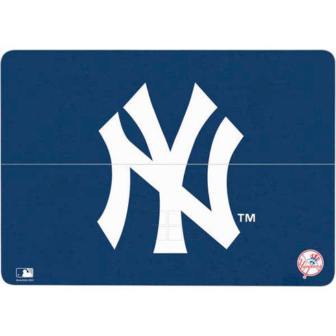 MLB New York Yankees - Solid Distressed Surface Laptop Studio Skin